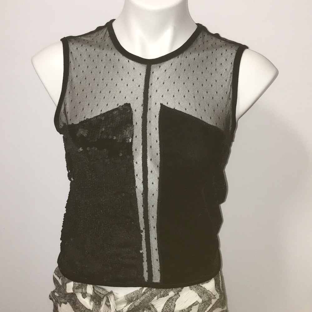 Zara sexy velvet and sequined top. Perfect for holiday party Size XS
C